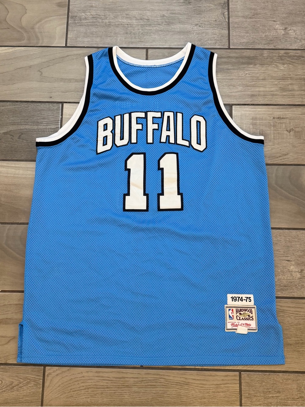 Mitchell & Ness Buffalo Braves Bob McAdoo Hardwood Classics Jersey